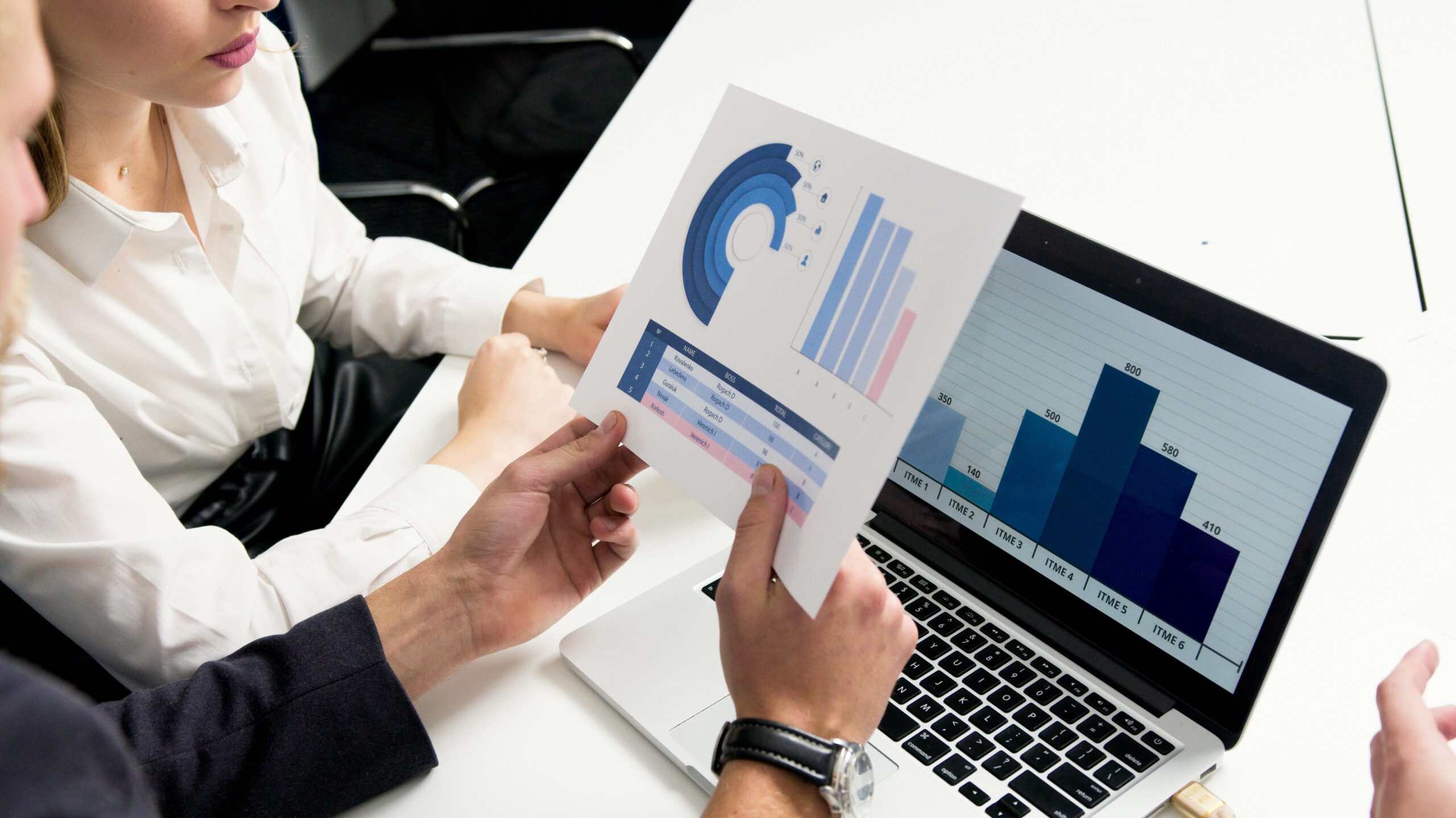Trends Defining Middle-Market Private Equity in Q1 2025