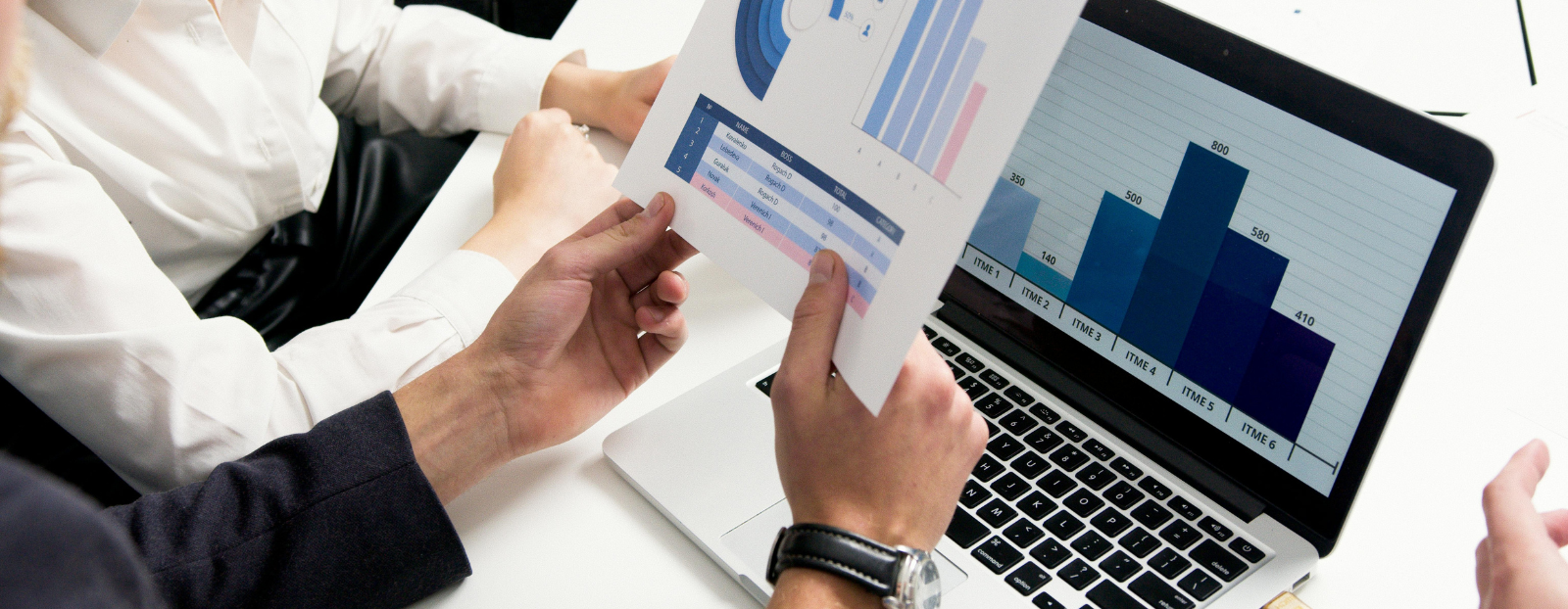 Trends Defining Middle-Market Private Equity in Q1 2025